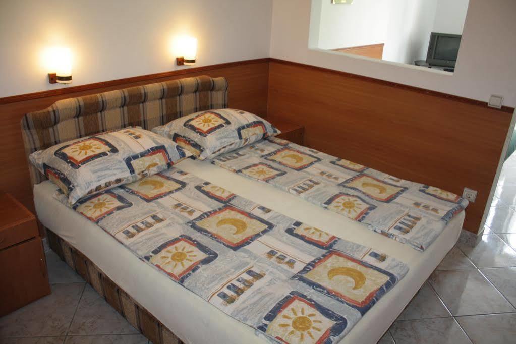 Guest House Saga Herceg Novi Luaran gambar